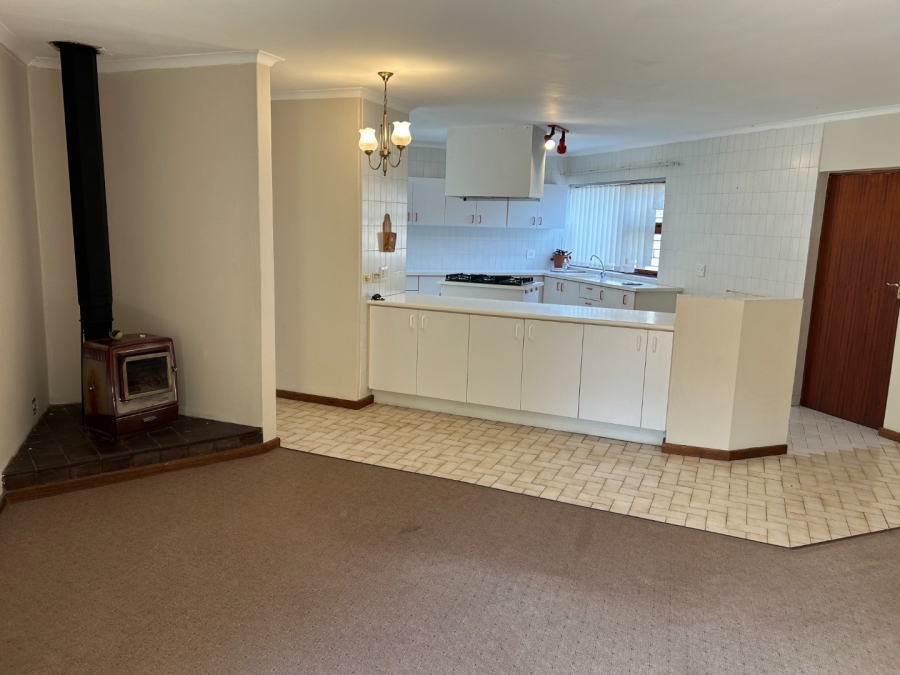 4 Bedroom Property for Sale in Camphersdrift Western Cape